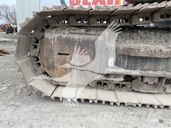 Hitachi ZX300 LC-6 Bageri guseničari