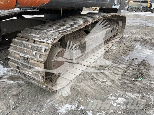 Hitachi ZX300 LC-6 Bageri guseničari