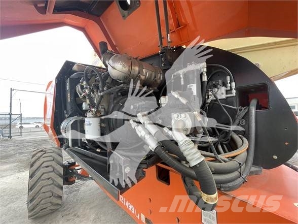 JLG 800S Teleskooppipuominostimet