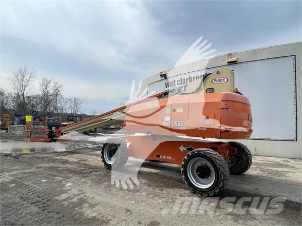 JLG 800S Teleskooppipuominostimet