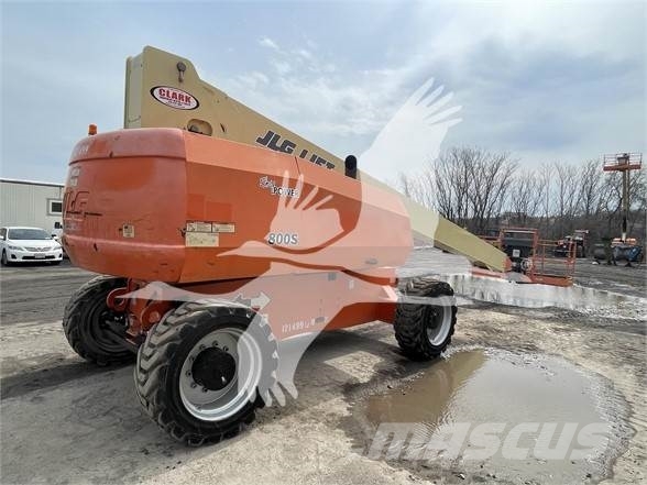 JLG 800S Teleskooppipuominostimet