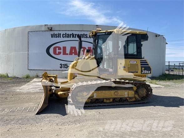 Komatsu D39EX-24 Pásové dozéry