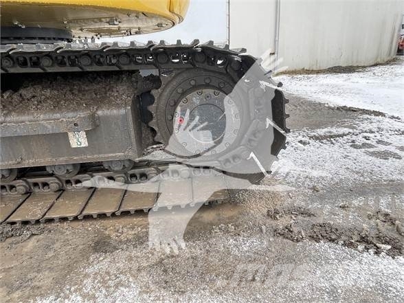 Komatsu PC138US LC-11 履带挖掘机