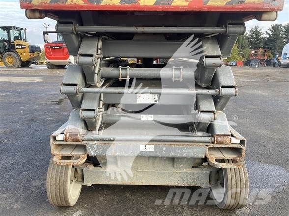 SkyJack SJIII4632 Nůžková zvedací plošina
