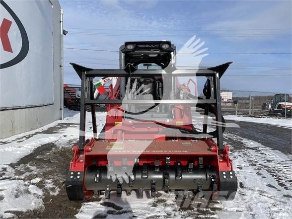 Takeuchi TL12R2 Metsä murskaimet