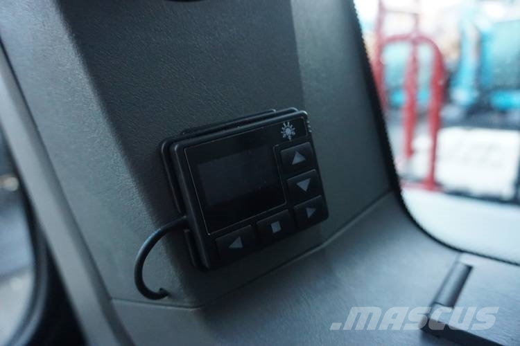 Hidromek HMK 150WR-5 *Uthyres* Bageri na kotačima