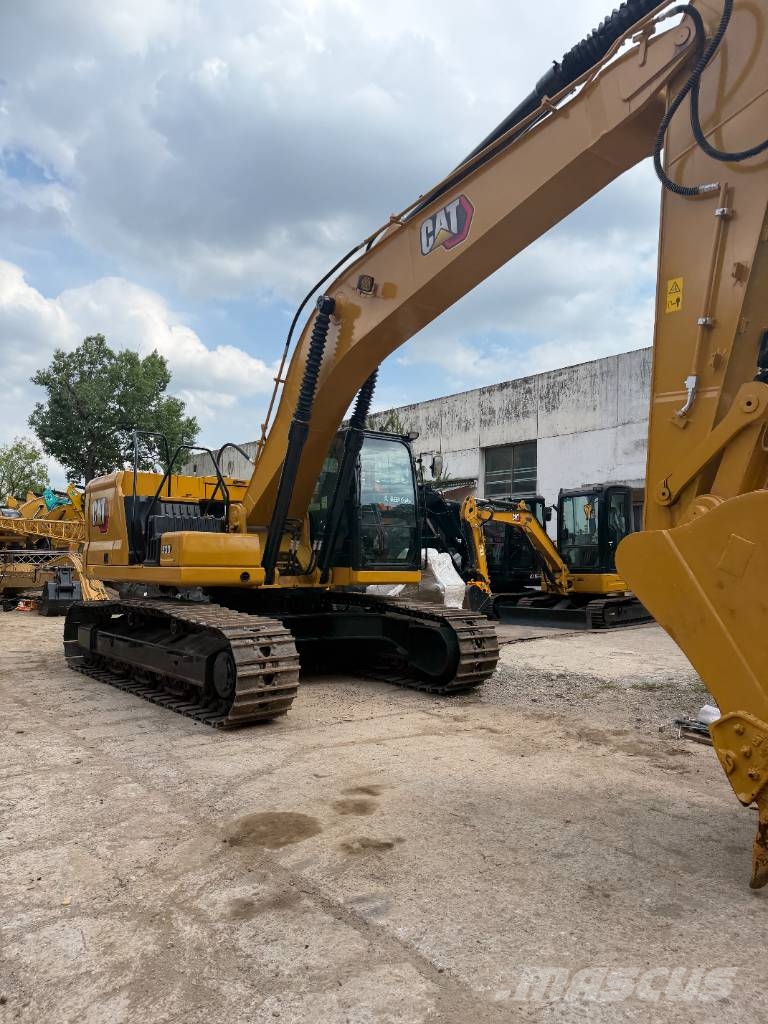 CAT 330 3000 units excavators in stock Верижен екскаватор