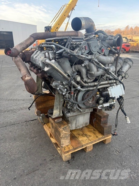Liebherr D 9508 A7 FIT R 964 CHD Motoren