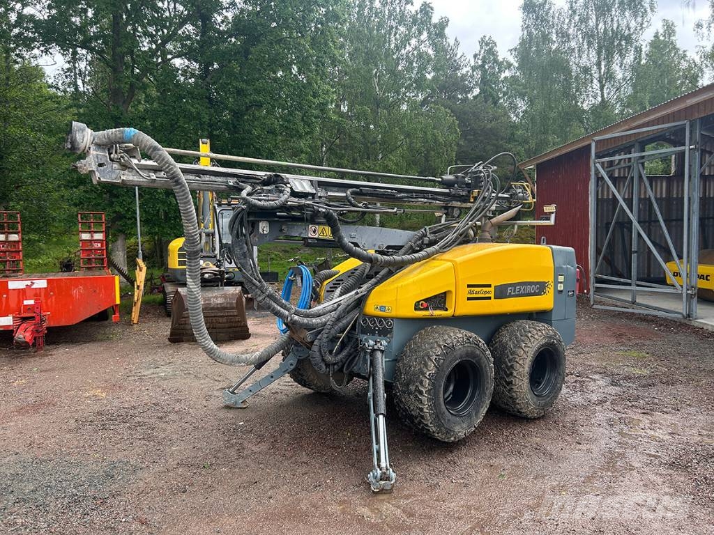 Atlas Copco FlexiROC T15R-01 Surface drill rigs