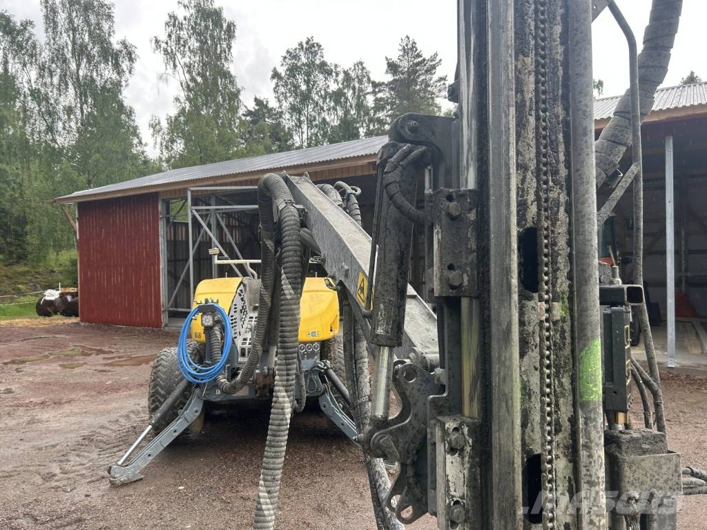 Atlas Copco FlexiROC T15R-01 Surface drill rigs