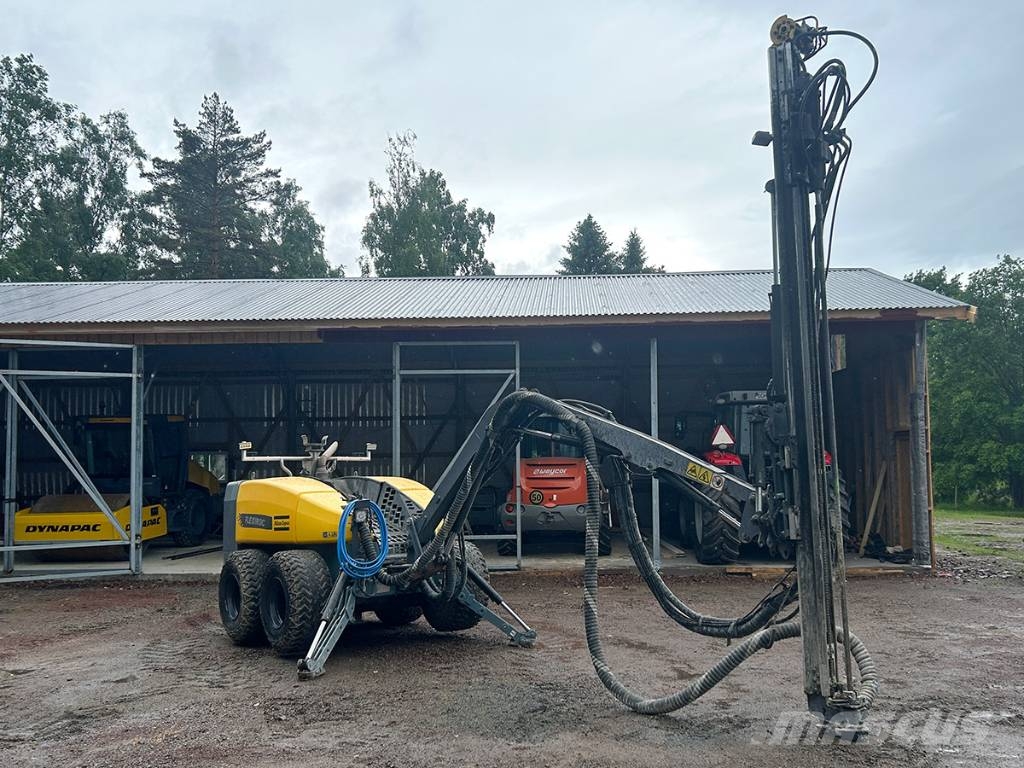 Atlas Copco FlexiROC T15R-01 Surface drill rigs