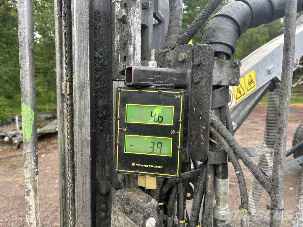 Atlas Copco FlexiROC T15R-01 Surface drill rigs