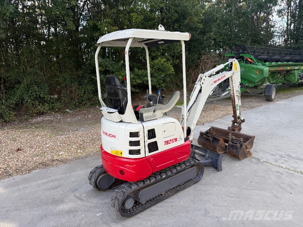 Takeuchi TB 217 R Mini bageri <7t