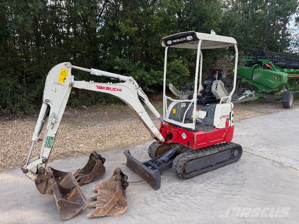 Takeuchi TB 217 R Mini bageri <7t