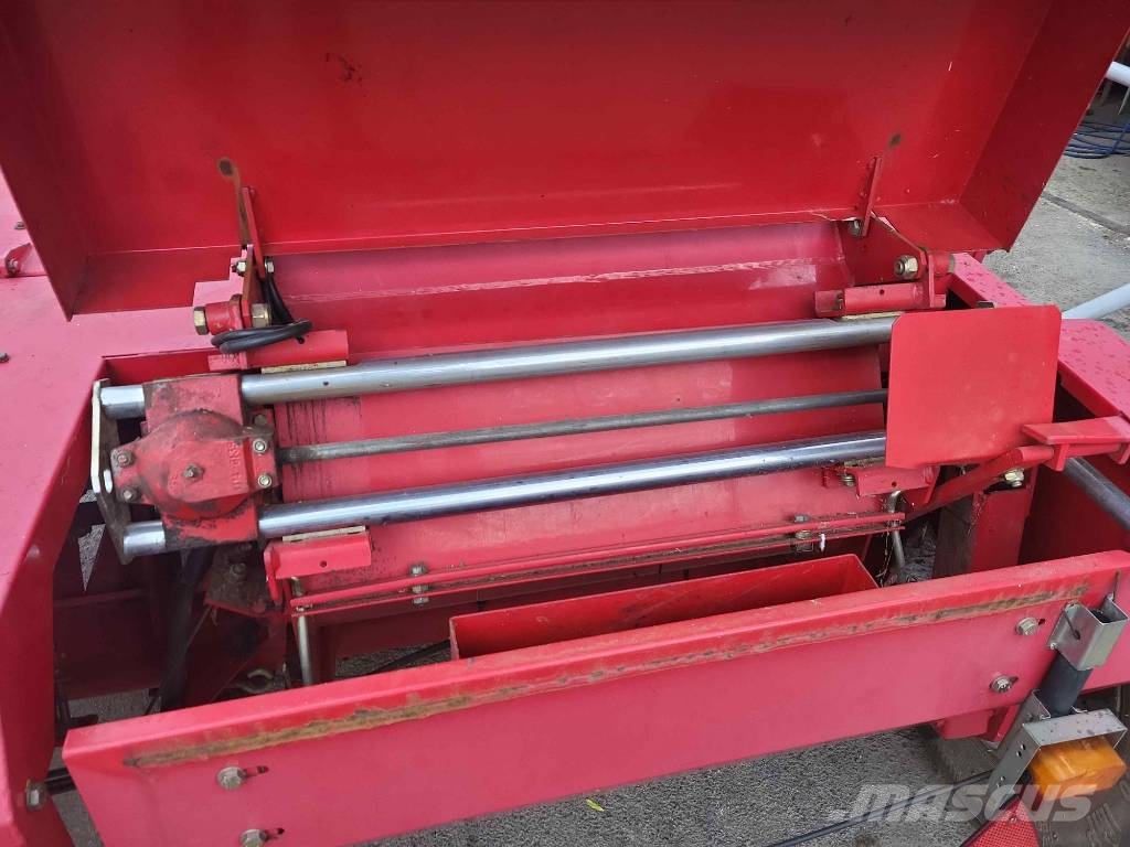 JF FCT 1050 Kombajni za stočnu hranu