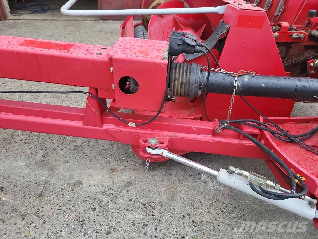 JF Stoll FCT 1050 Zāles smalcinātāji