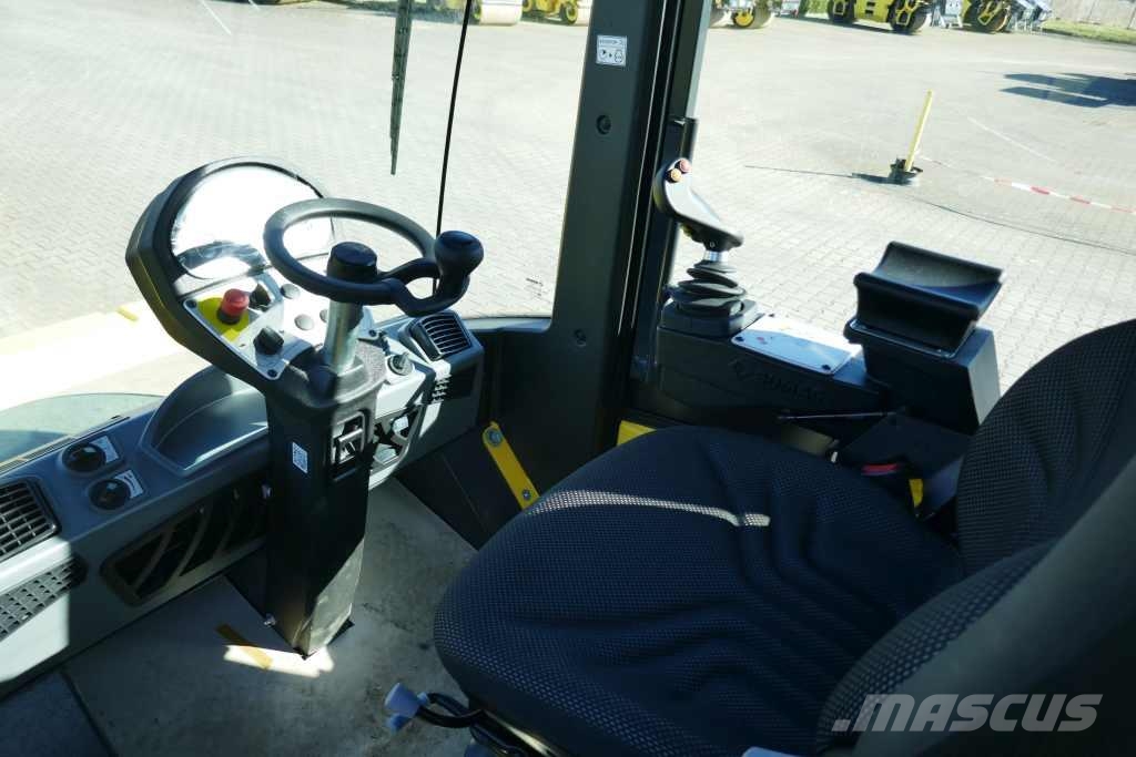 Bomag BW 177 DH-5 Hjullaster til komprimering