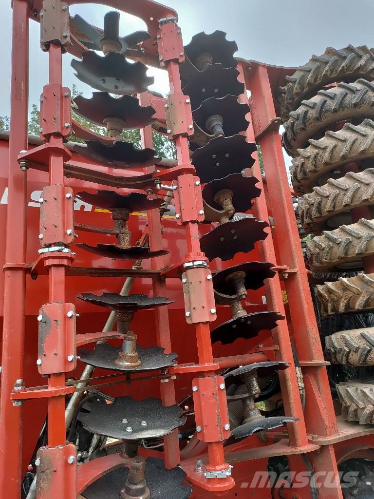 Horsch Pronto 8 DC مثاقيب