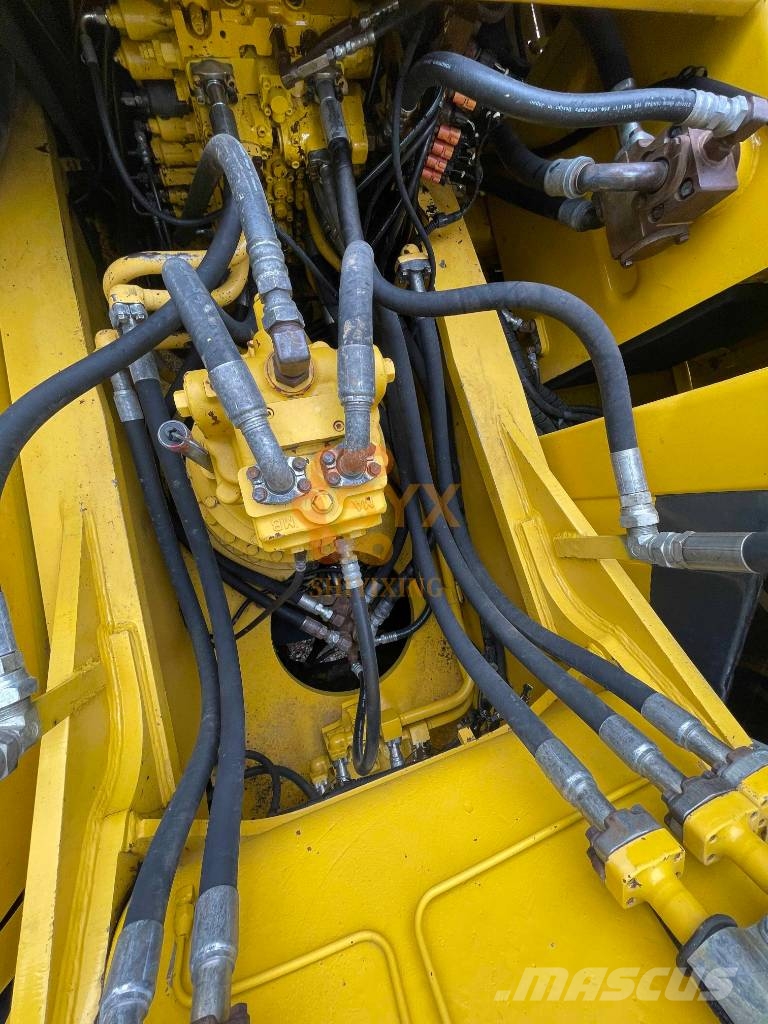 Komatsu PC 400 LC-8 Bagri goseničarji