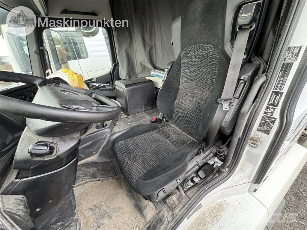 Mercedes-Benz Arocs Tipper trucks