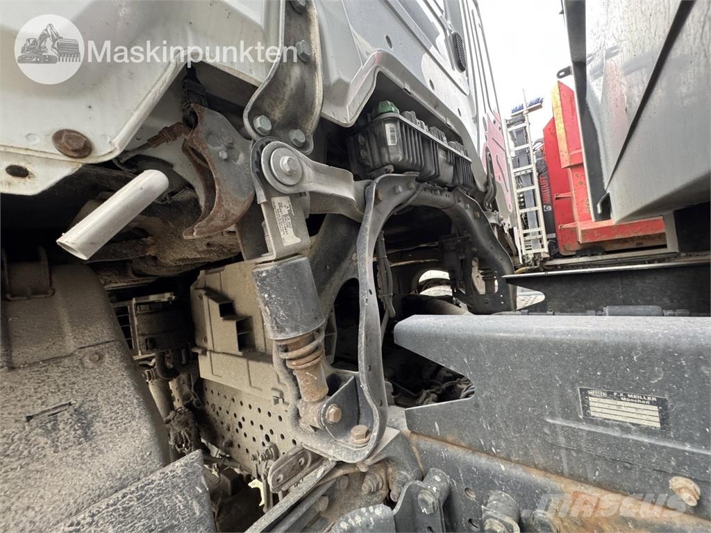 Mercedes-Benz Arocs Tipper trucks