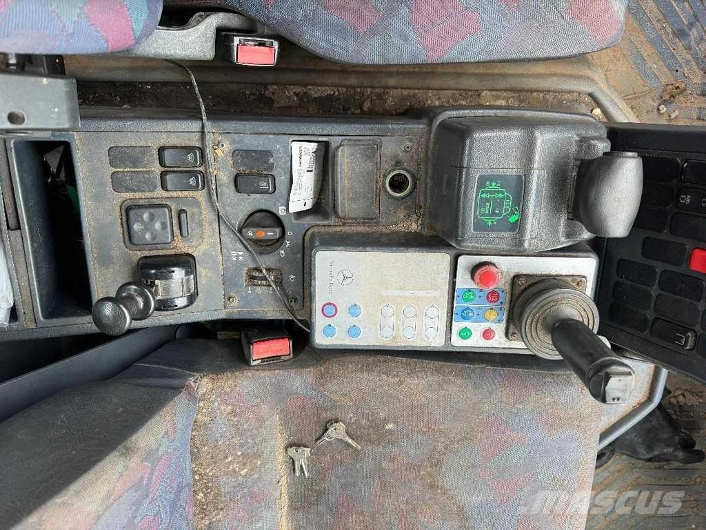 Unimog U400 4X4 + PALFINGER PK 16502 + REMOTE CONTROL 全路面起重機/吊車