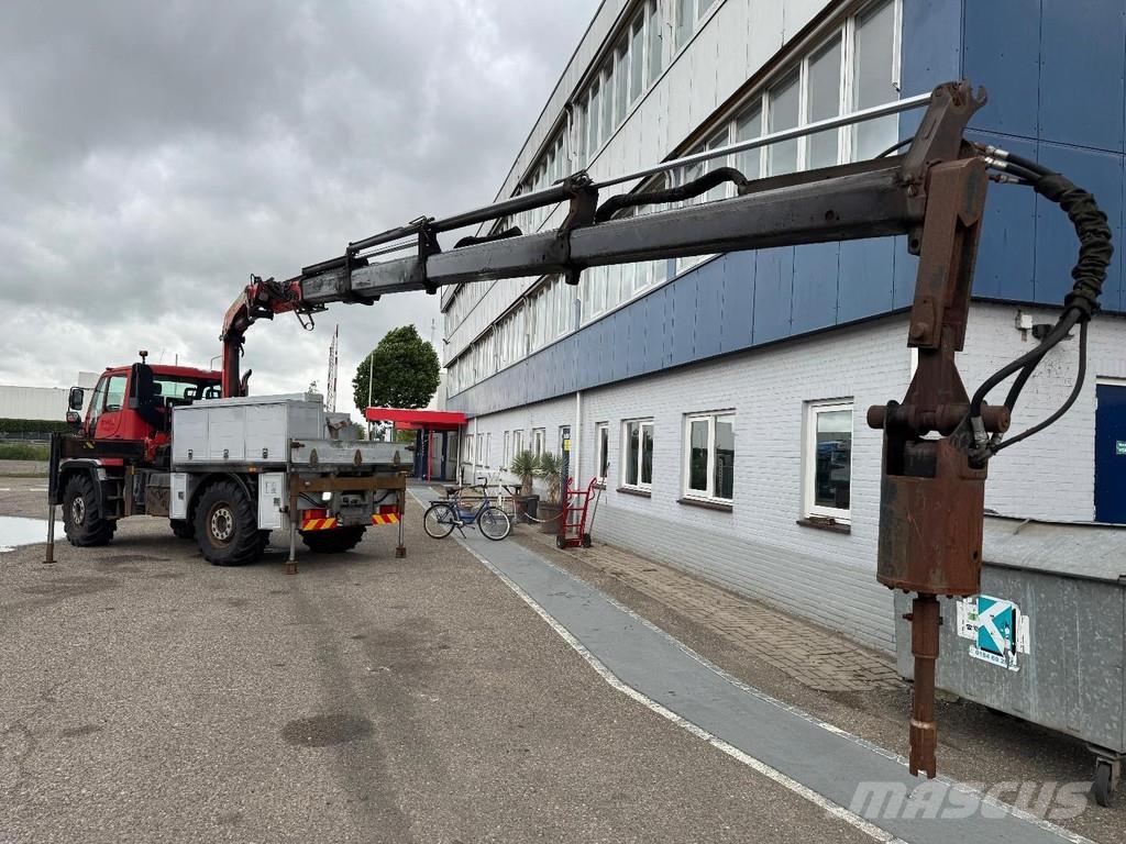 Unimog U400 4X4 + PALFINGER PK 16502 + REMOTE CONTROL 全路面起重機/吊車