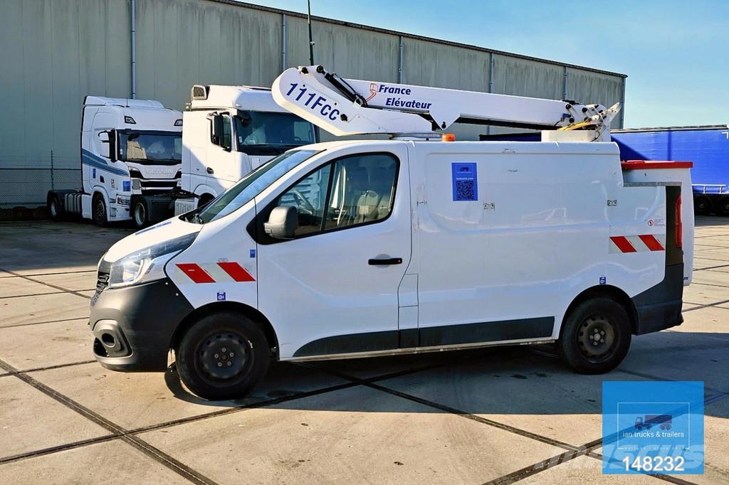Renault Trafic DCI | Nacelle | 111FCC France Elevateur | E Remorque nacelle