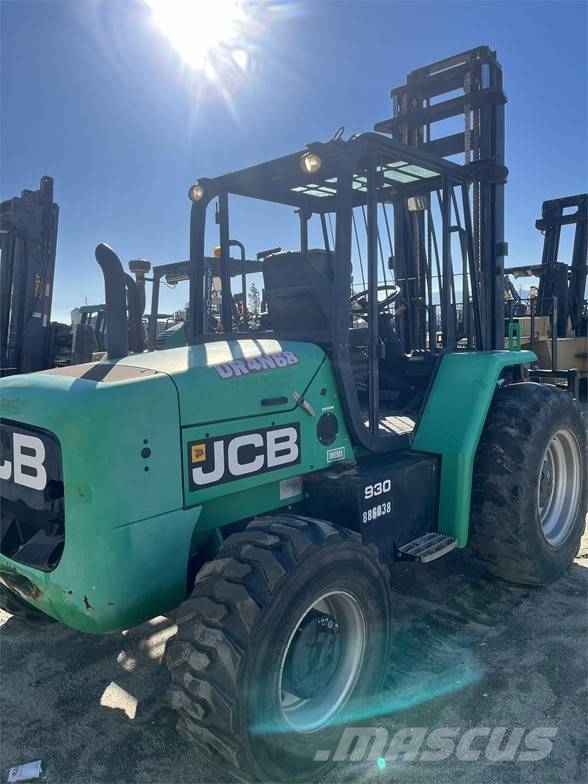 JCB 930 Terenski viličar