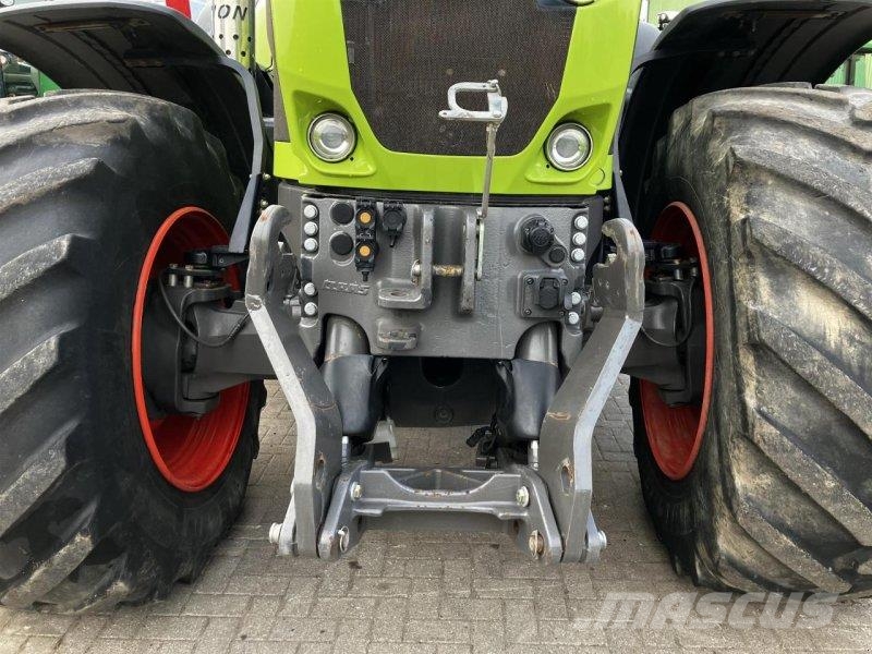 CLAAS Axion 950 트랙터