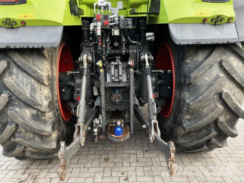 CLAAS Axion 950 트랙터