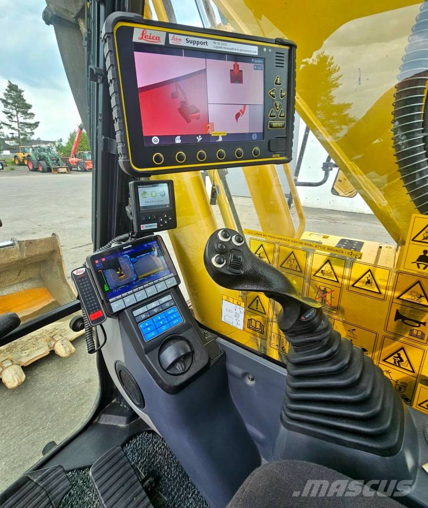 Komatsu PC240LC-11E0 Εκσκαφείς με ερπύστριες