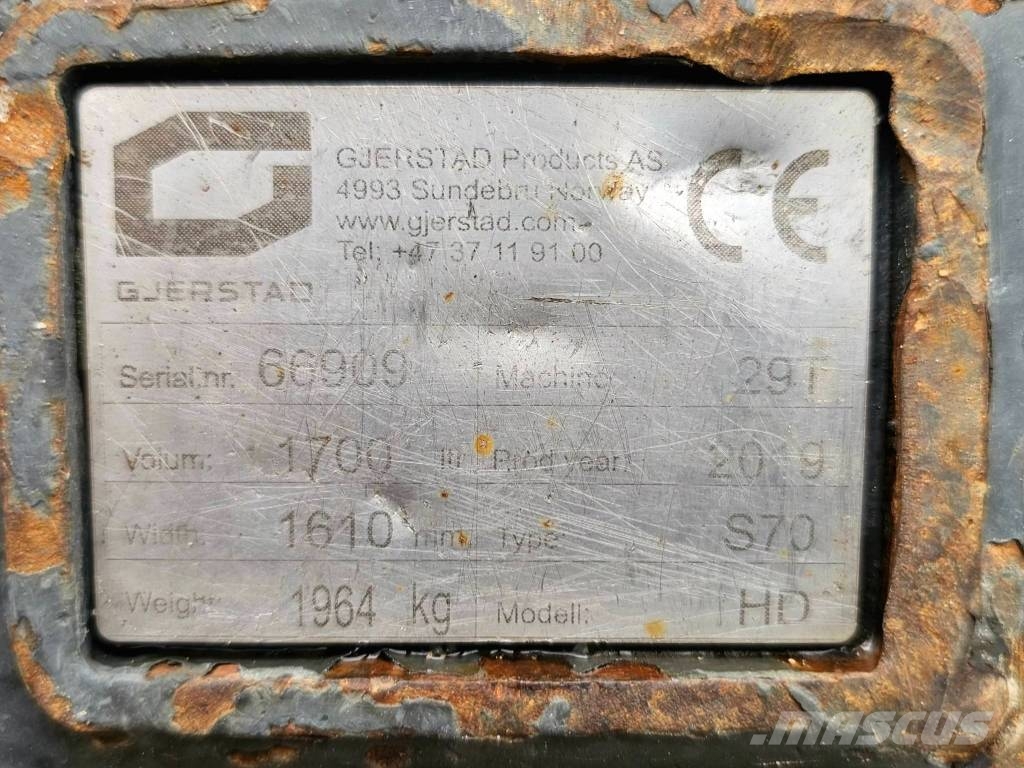Komatsu PC240LC-11E0 Εκσκαφείς με ερπύστριες