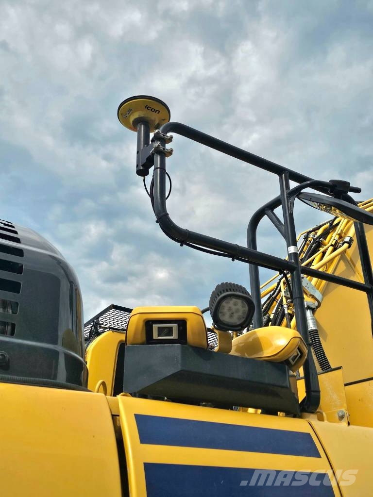 Komatsu PC240LC-11E0 Εκσκαφείς με ερπύστριες