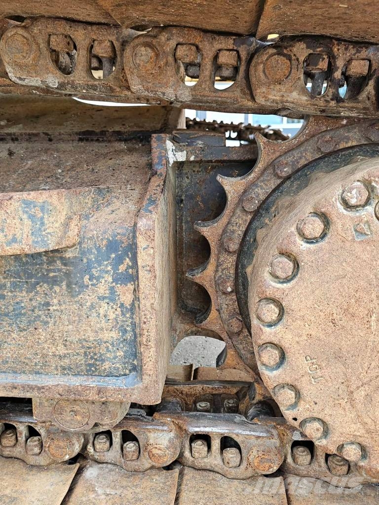 Komatsu PC240LC-11E0 Εκσκαφείς με ερπύστριες