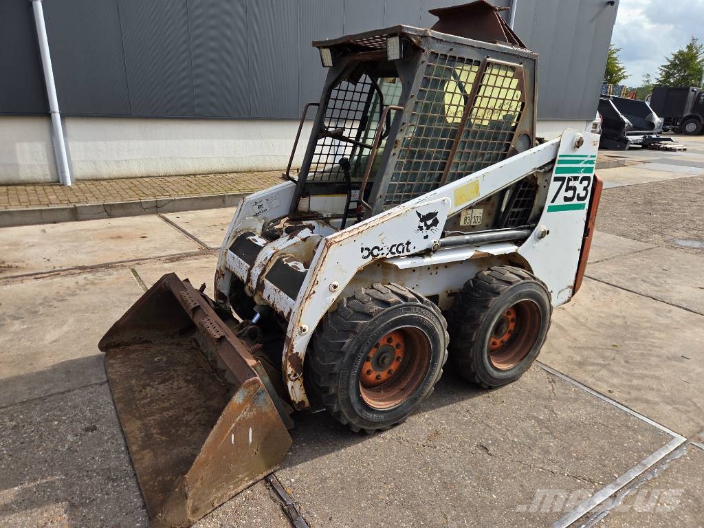 Bobcat 753 Skid steer loaders