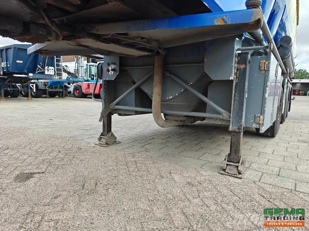 Lambrecht Bulkoplegger 51m3 - 9 Compartments - BUL Tankauflieger