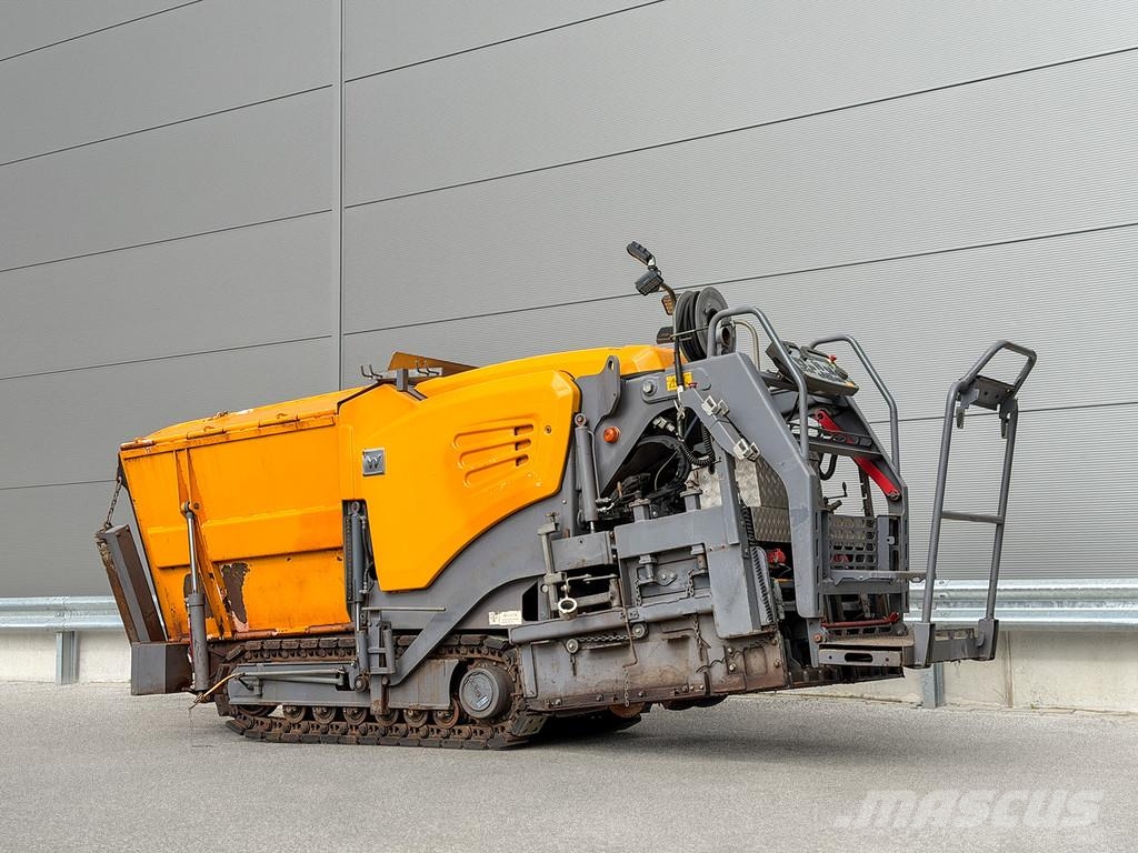 Vögele SUPER 800-3I معدات السفلتة