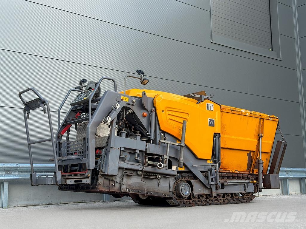 Vögele SUPER 800-3I معدات السفلتة