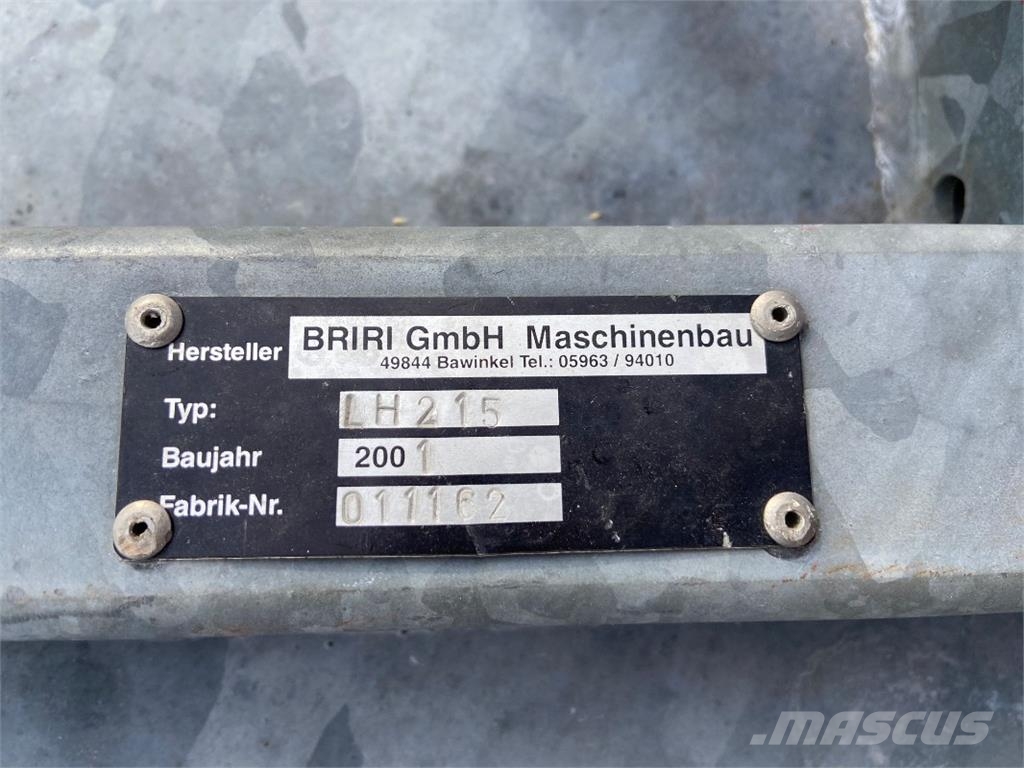 Briri LH 215 Lakaisukoneet