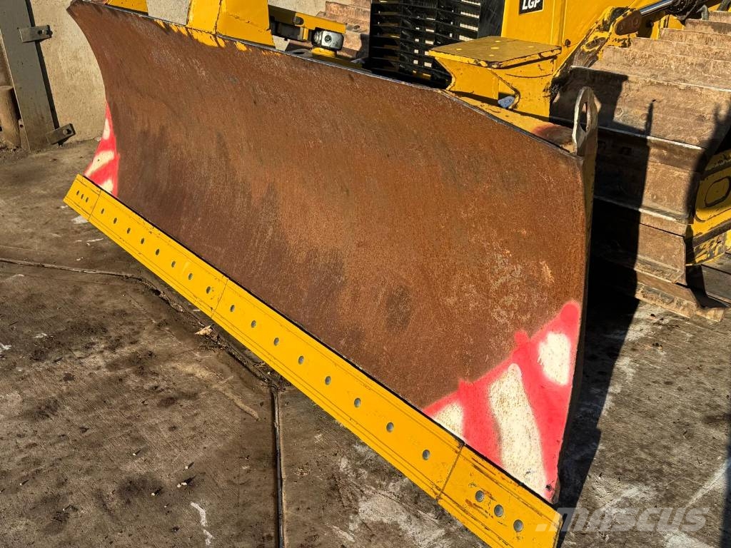 CAT D 3 LGP Μπουλντόζες με ερπύστριες