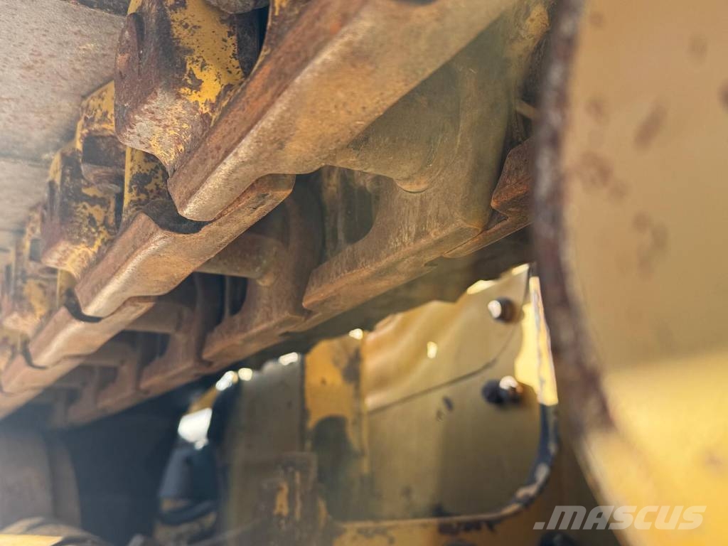 CAT D 3 LGP Μπουλντόζες με ερπύστριες