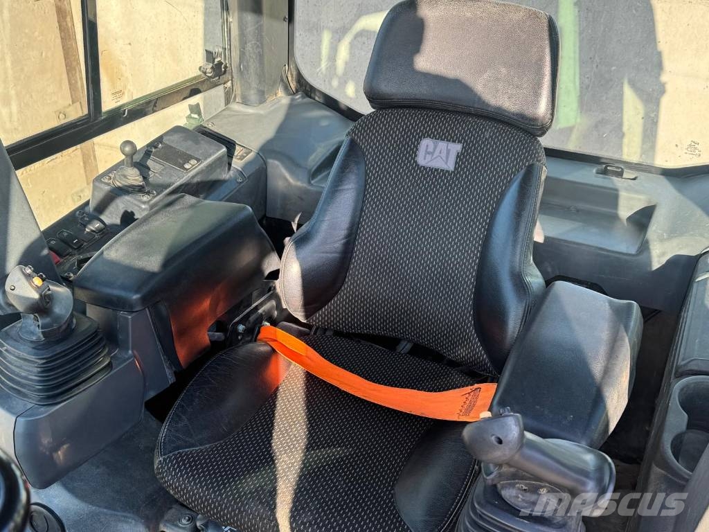 CAT D 3 LGP Μπουλντόζες με ερπύστριες