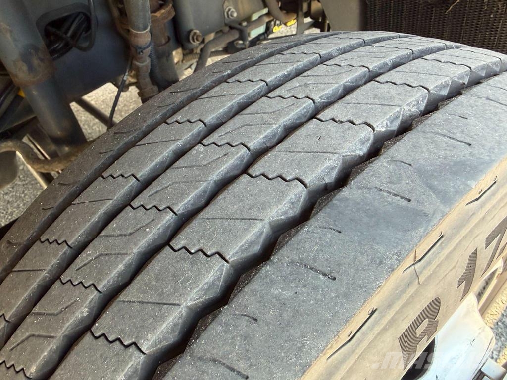 Renault D240 4X2 EURO6 + THERMO KING Camiones con temperatura controlada