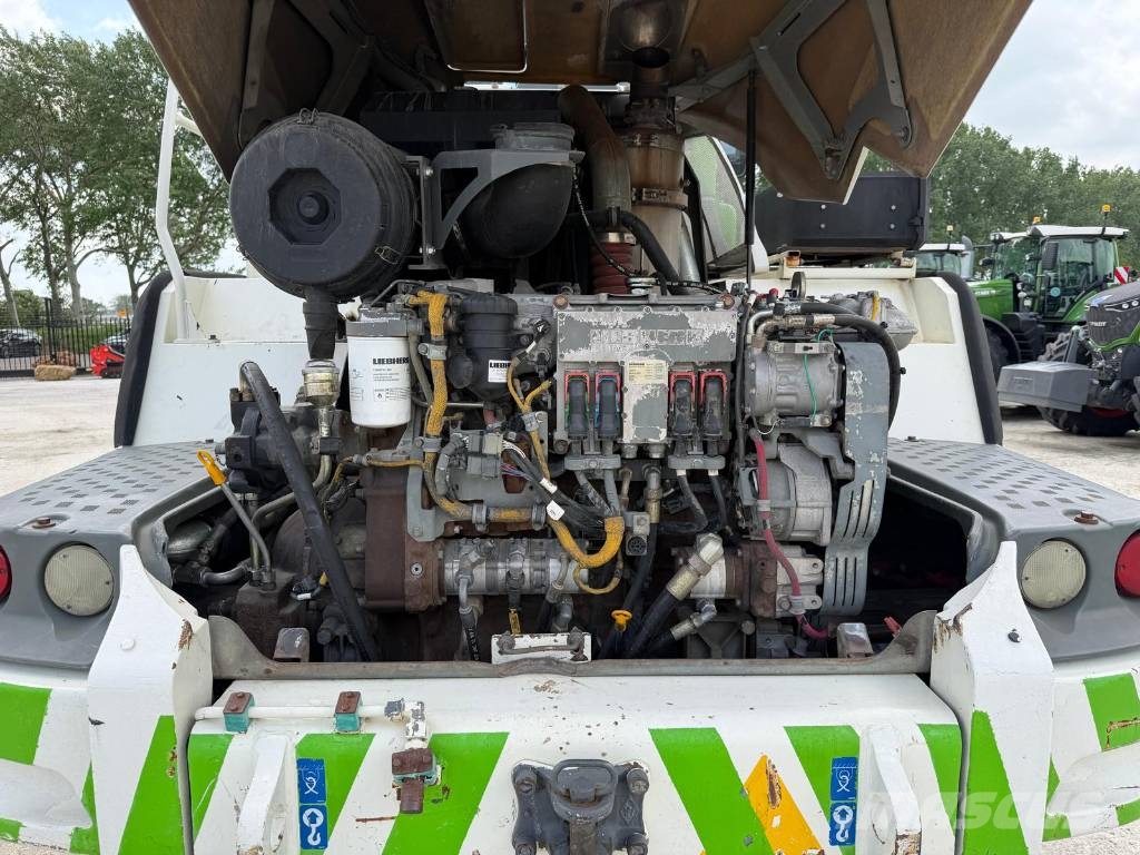 Liebherr L 556 2plus2 Wielladers