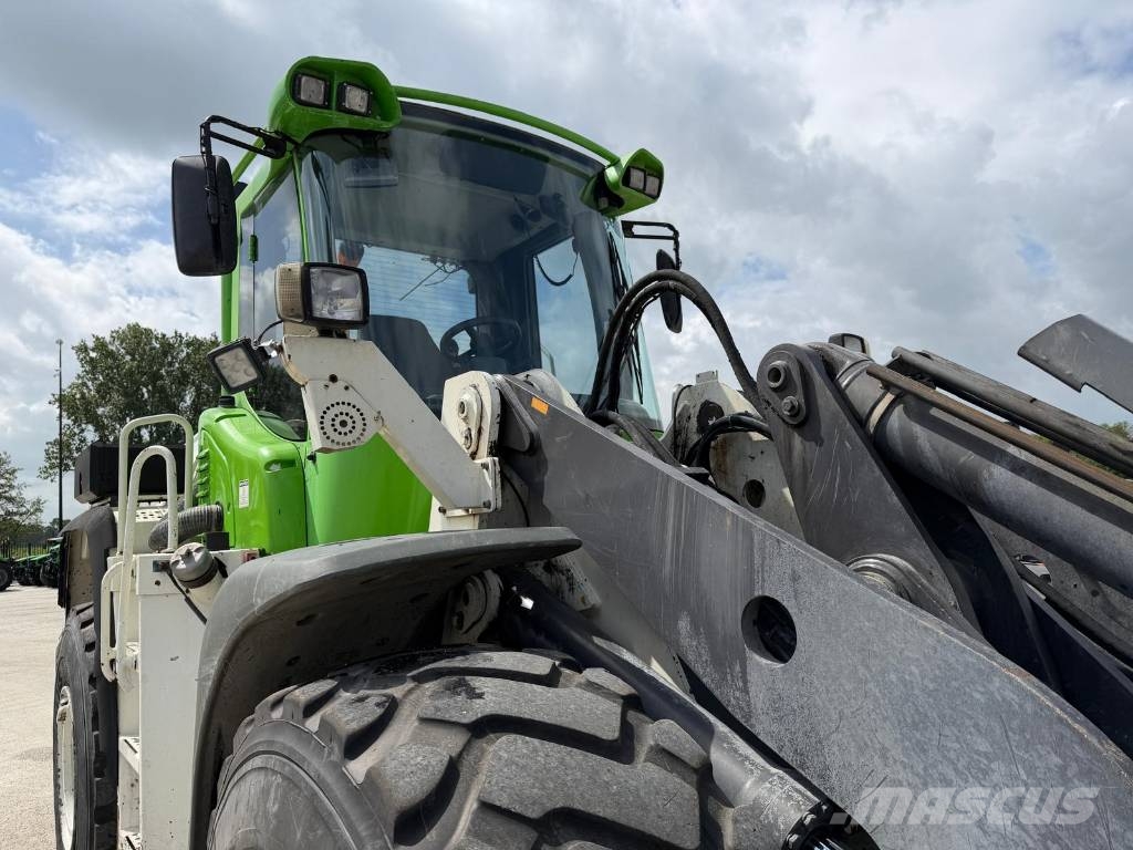 Liebherr L 556 2plus2 Wielladers