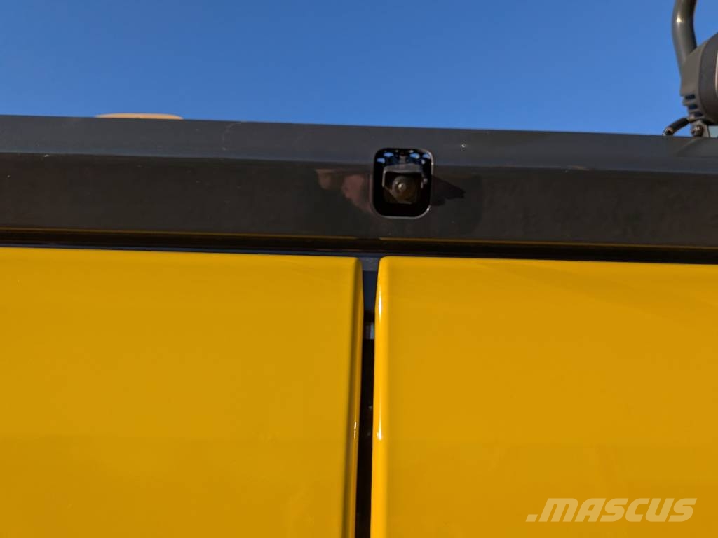 Komatsu PC 220 LCI-12 Intelligent machine control Roomikekskavaatorid
