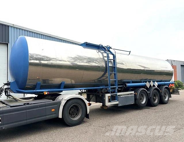 Magyar SITE P30P1A3 3-AXLE 1 COMPARTMENT 30.000 LITER CHE Tanksemi