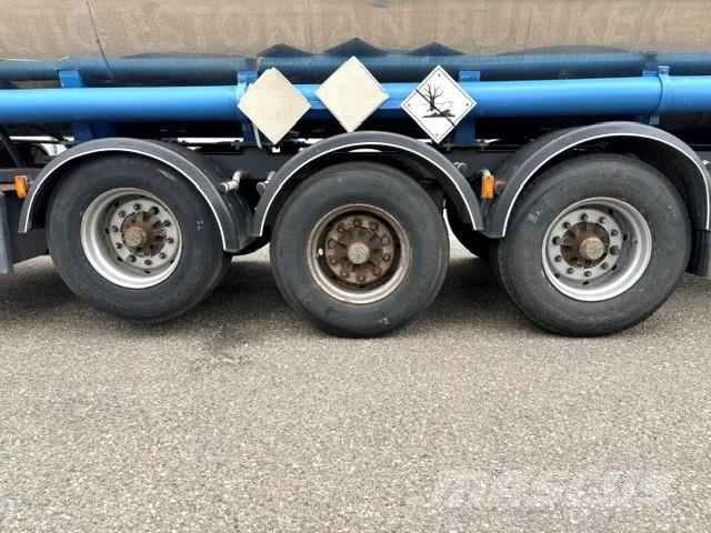 Magyar SITE P30P1A3 3-AXLE 1 COMPARTMENT 30.000 LITER CHE Tanksemi