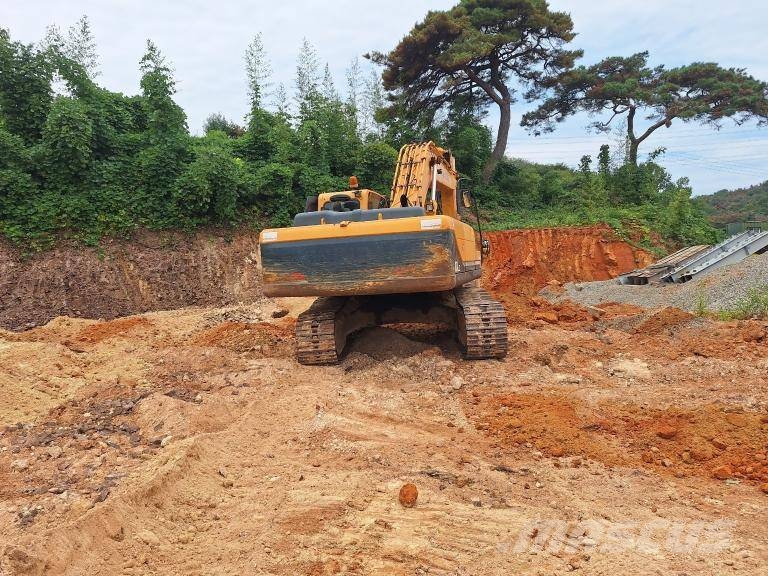 Hyundai Robex 300 LC 대형 굴삭기 29톤 이상